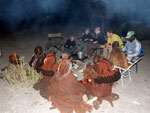 Autour du feu avec les Himba
